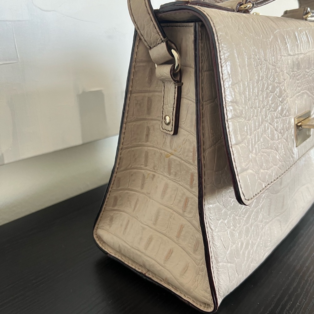 Kate Spade Purse - Picture 3 of 10